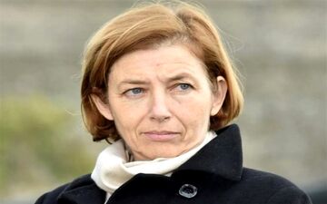 اعتراف وزیر دفاع فرانسه: آمریکا قدرت بازدارندگی خود را در خلیج‌فارس از دست داده است
