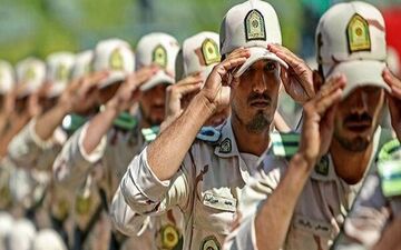 ستاد کل نیروهای مسلح: فرمانده کل قوا با بخشش اضافه خدمت سنواتی کارکنان وظیفه و مشمولان غایب موافقت کردند