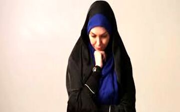 پست گلایه آمیز آزاده نامداری برای روحانی  !