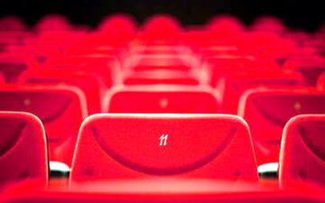 فروش خوب سینما در تب و تاب انتخابات 