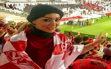 تیپ متفاوت خانم بازیگر دیشب در استادیوم ابوظبی! (+عکس)