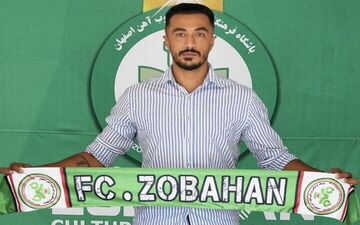 علی آزادمنش به ذوب‌آهن پیوست