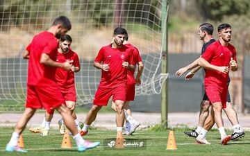 هاشمیان تمرین پرسپولیس را تعطیل کرد