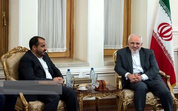 واکنش سخنگوی انصارالله یمن به تقدیم استوارنامه سفیر این کشور به ظریف