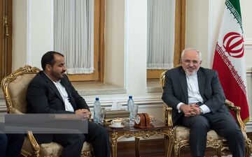 واکنش سخنگوی انصارالله یمن به تقدیم استوارنامه سفیر این کشور به ظریف