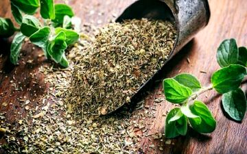 با خوردن این گیاه در کنار صبحانه سریع لاغر شوید | لاغری سریع با آویشن