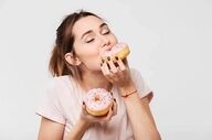 علاقه به شیرینی چه چیزی درباره شخصیت شما می‌گوید؟

