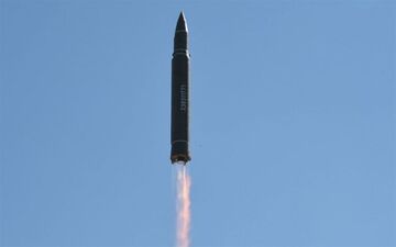  عربستان: موشک بالستیک شلیک شده از یمن به سوی نجران را سرنگون کردیم