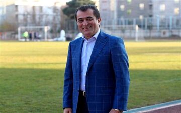 خلیل‌زاده: مددی مسوول انتخاب سرمربی استقلال است
