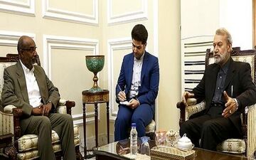 کشورهای بزرگ نگذارند آمریکا به زورگویی عادت کند