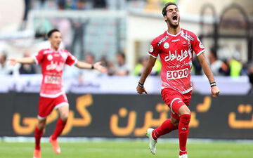 سنگ اندازی های ناتمام در مقابل پای ستاره پرسپولیس