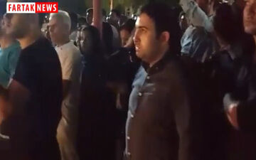 
اختصاصی/ استقبال پر شور مردم از مجید خراطها در جشنواره شبهای نیلوفری کرمانشاه 
