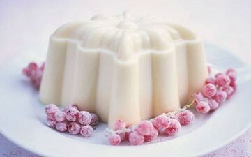 طرز تهیه ژله سفید | دسر خوشمزه درست کن!