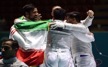 صعود تیم سابر ایران به نیمه نهایی جام‌جهانی شمشیربازی 