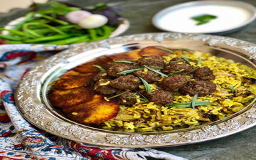 طرز تهیه کلم قمری پلو  اصل شیرازی با گوشت قلقلی 