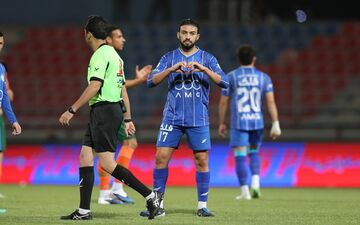 مونیر الحدادی از استقلال خداحافظی کرد؛ پایان یک فصل در فوتبال ایران