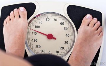 محققان می گویند؛افسردگی و افزایش وزن اغلب همراه با هم هستند