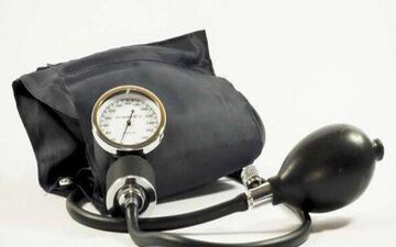 علائم فشار خون بالا؛ چرا تشخیص زودهنگام مهم است؟؟


