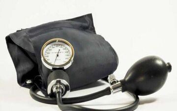 علائم فشار خون بالا؛ چرا تشخیص زودهنگام مهم است؟؟

