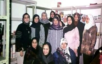 تامین غذای حلال برای نیازمندان توسط زنان کانادایی + فیلم 