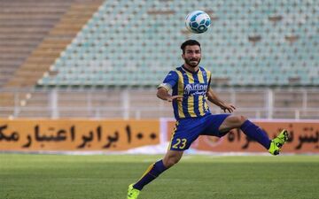  بی‌خبری شجاعیان از توافق استقلال و گسترش فولاد/ او دوست دارد پرسپولیسی شود؟