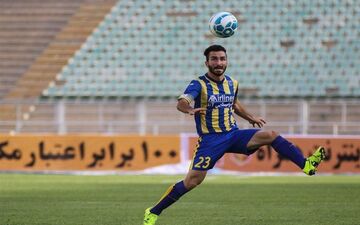  بی‌خبری شجاعیان از توافق استقلال و گسترش فولاد/ او دوست دارد پرسپولیسی شود؟