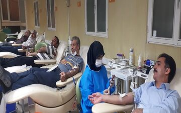 اهدای خون ۷۵۰نفر در مرکز انتقال خون ورامین