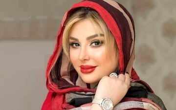  نیوشا ضیغمی همراه دسته گلی به اندازه خودش! | نیوشا ضیغمی از عشقش رونمایی کرد
