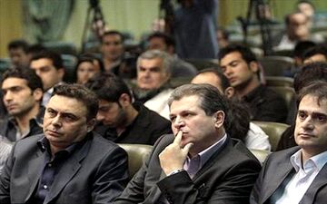 حمله مجدد استقلالی ها به باشگاه پرسپولیس 