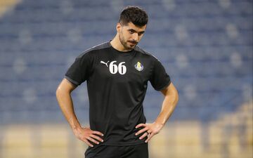 عزت‌اللهی به شباب الاهلی پیوست