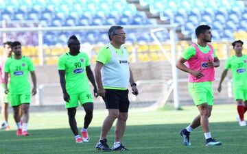  بازیکنان پرسپولیس فردا به سفارت کرواسی میروند