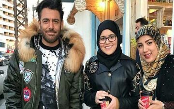 تیپ رضا گلزار در کنار خانم های طرفدارش در لبنان!
