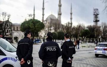 
آماده‌باش ۴۰ هزار نیروی نظامی در استانبول  برای تأمین امنیت مراسم شب سال نو میلادی