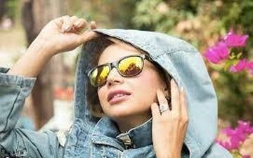 پوشش و میکاپ شبنم قلی خانی و الهه شه پرست در نمایش «چشم ها»