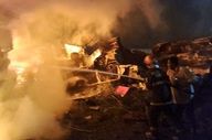 مهار آتش‌سوزی پارکینگ طبقاتی طالقانی اهواز بدون تلفات

