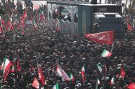 پیکر رهبر شهید انقلاب وارد مسیر تشییع شد
