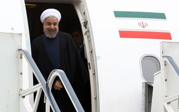  رئیس جمهوری وارد کرمانشاه شد