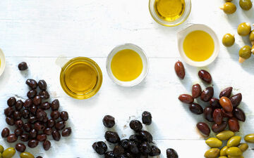 این غذاها پوستتان را معرکه می کند!