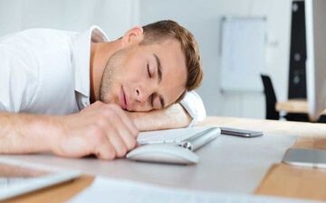 سرکار بخوابید! تعجب نکن بیا تا بهت بگم چرا؟