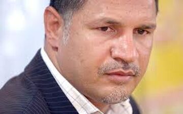 عکس/ پست اینستاگرام علی دایی درمورد دست‌بوسی