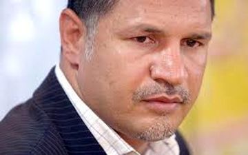 عکس/ پست اینستاگرام علی دایی درمورد دست‌بوسی