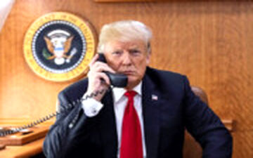 مسخره کردن یکی از سران عرب توسط ترامپ