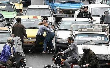 ناگفته‌های هواداری که از بازیکن استقلال کتک خورد؛ آقای ستاره و دوستش به زور از من رضایت گرفتند!