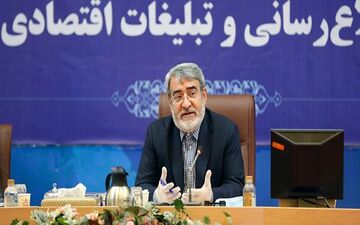 وزیر کشور: فعالین صنفی باید متعهد شوند که پروتکل‌های بهداشتی را رعایت می‌کنند
