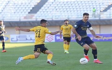 کاپیتان گل‌گهر: بخاطر گل به پرسپولیس بحث نمی‌کنیم