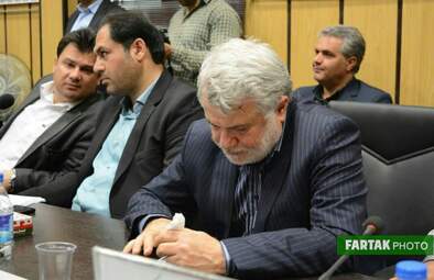 جلسه کارگروه توسعه صادرات غیر نفتی با حضور وزیر صمت، استاندار و جمعی از مدیران استان