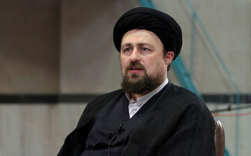 حضور سید حسن خمینی پای صندوق آرا در جماران  + فیلم