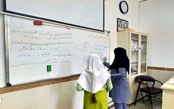 رضایی:دست همه معلمان به ویژه معلمان کلاس اولی را می‌بوسم!