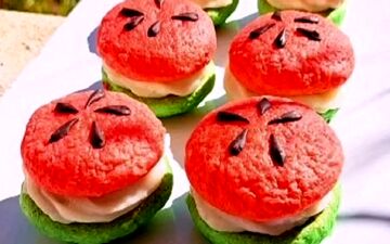طرز تهیه کلوچه یلدایی بدون فر و همزن+ ویدئو