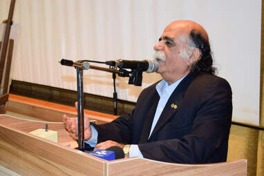 پروفسور میرجلال‌الدین کزازی در بزم ادبی- هنری  شاهنامه‌خوانی  مرکز آموزشی سما 